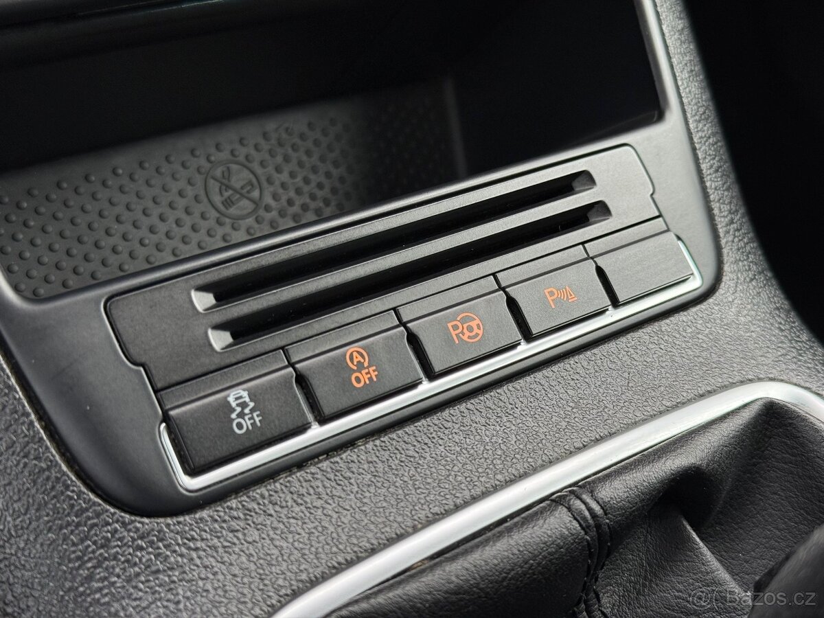 VW Tiguan 2.0TDi 103kw 2x kola / tažné zařízení / 2012 - 13