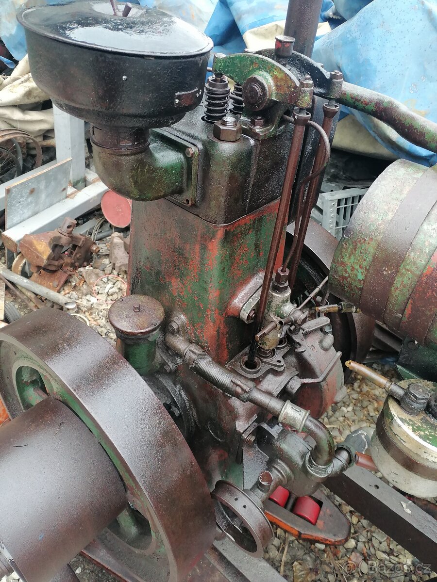 Velký stabilní motor Slavia Diesel - 13