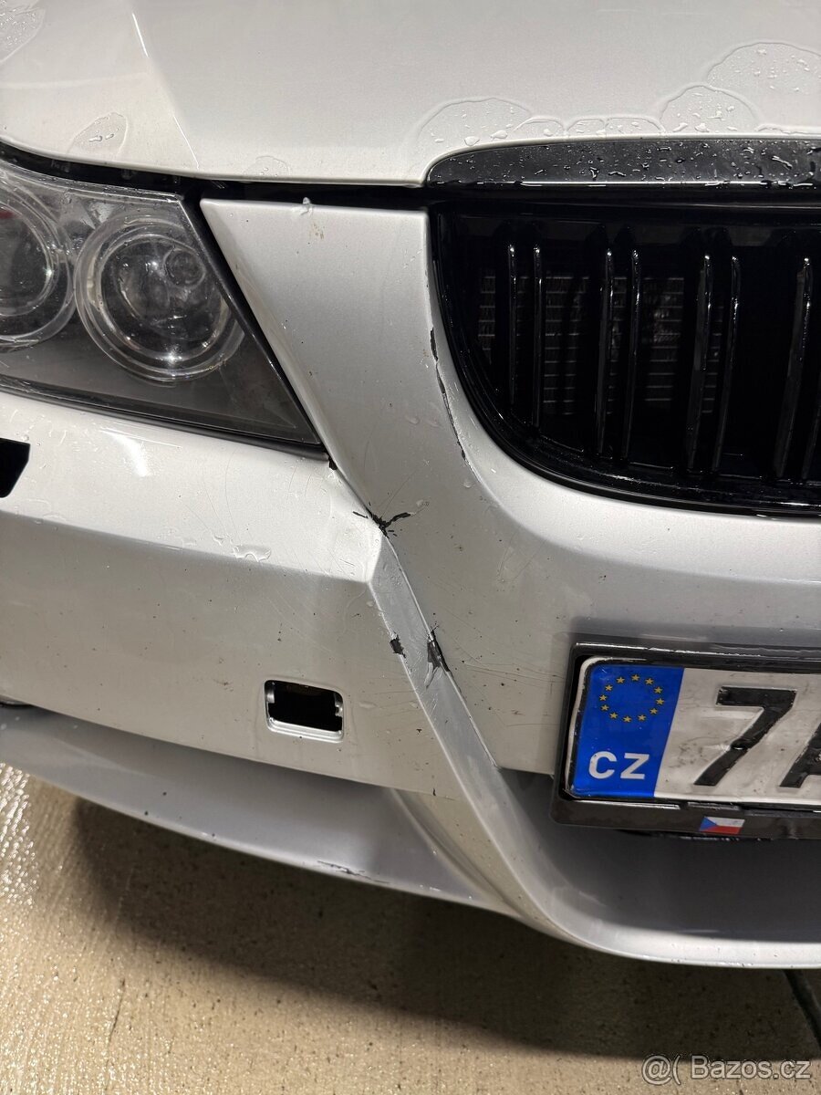 BMW E90 318d - 13