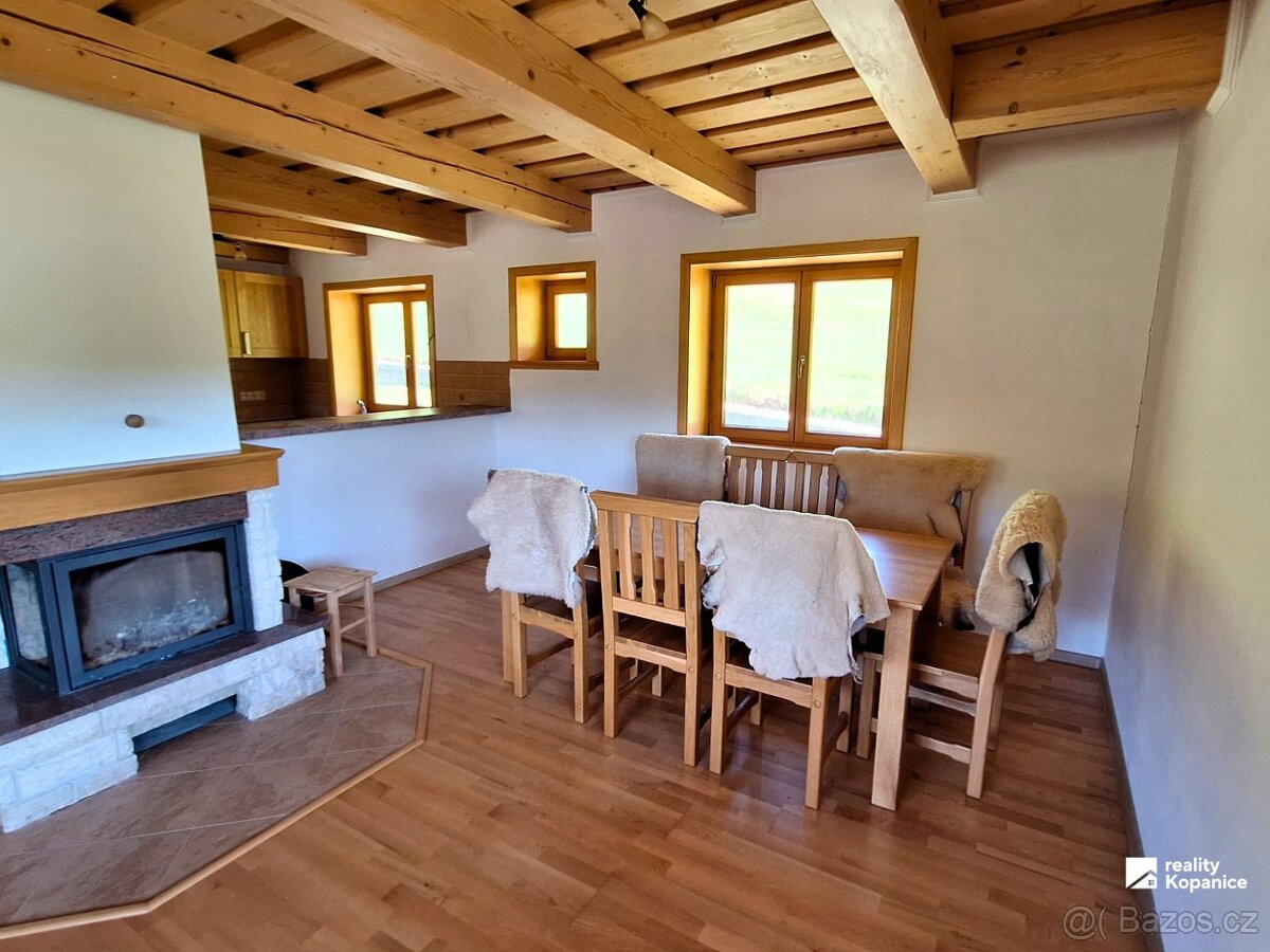 Zrub pod lesom – exkluzívna drevená rezidencia v objatí hôr - 13