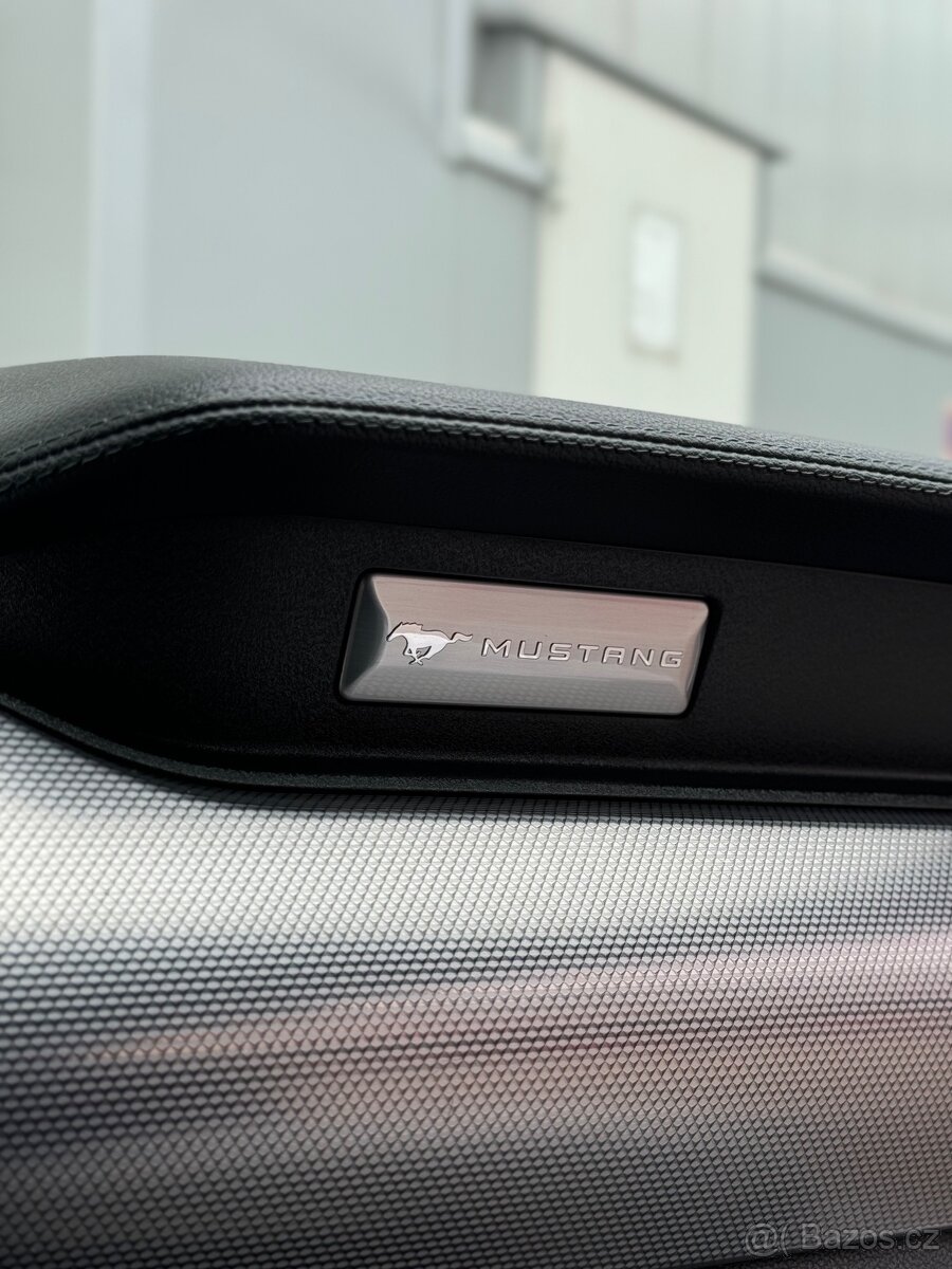 FORD MUSTANG 2.3 ECOBOOST 213 kW COUPÉ – 2019 - 13