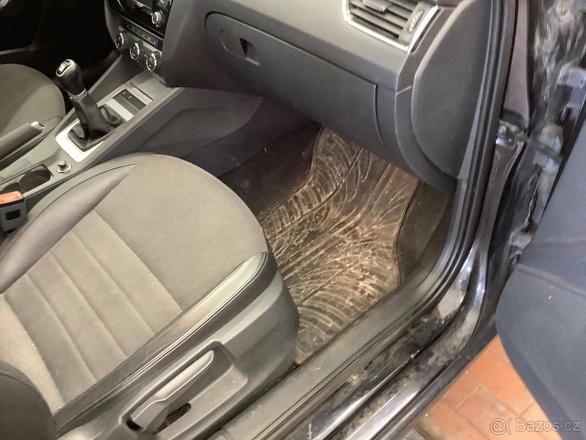 Octavia 2.0 TDI 110kW,Elegance,Webasto,Xenon.Navi. - 13