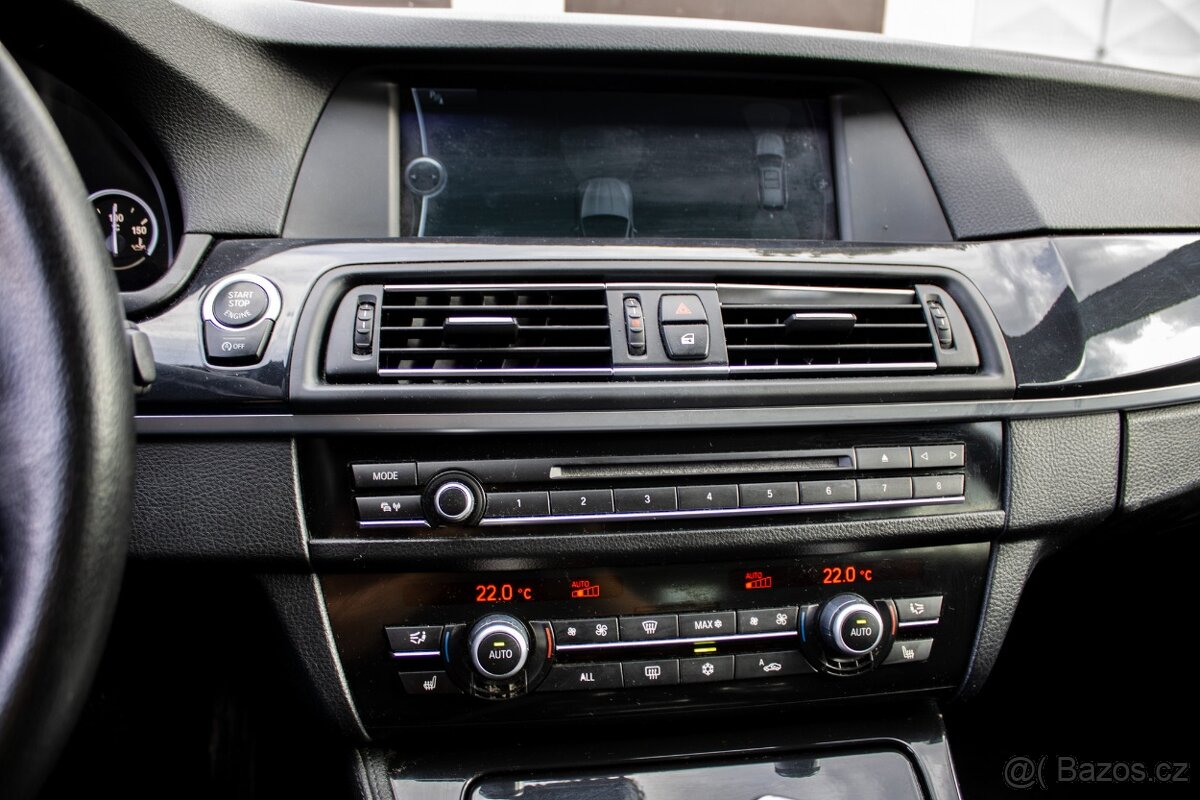 BMW 520d kombi - 13