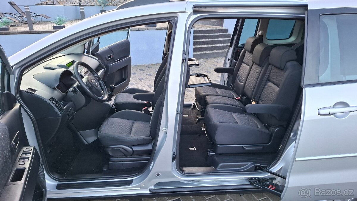 Mazda 5 Kombi 2,0 Diesel - 16V 81kw. 7 MÍSTNÁ - STK: 9/2027 - 13
