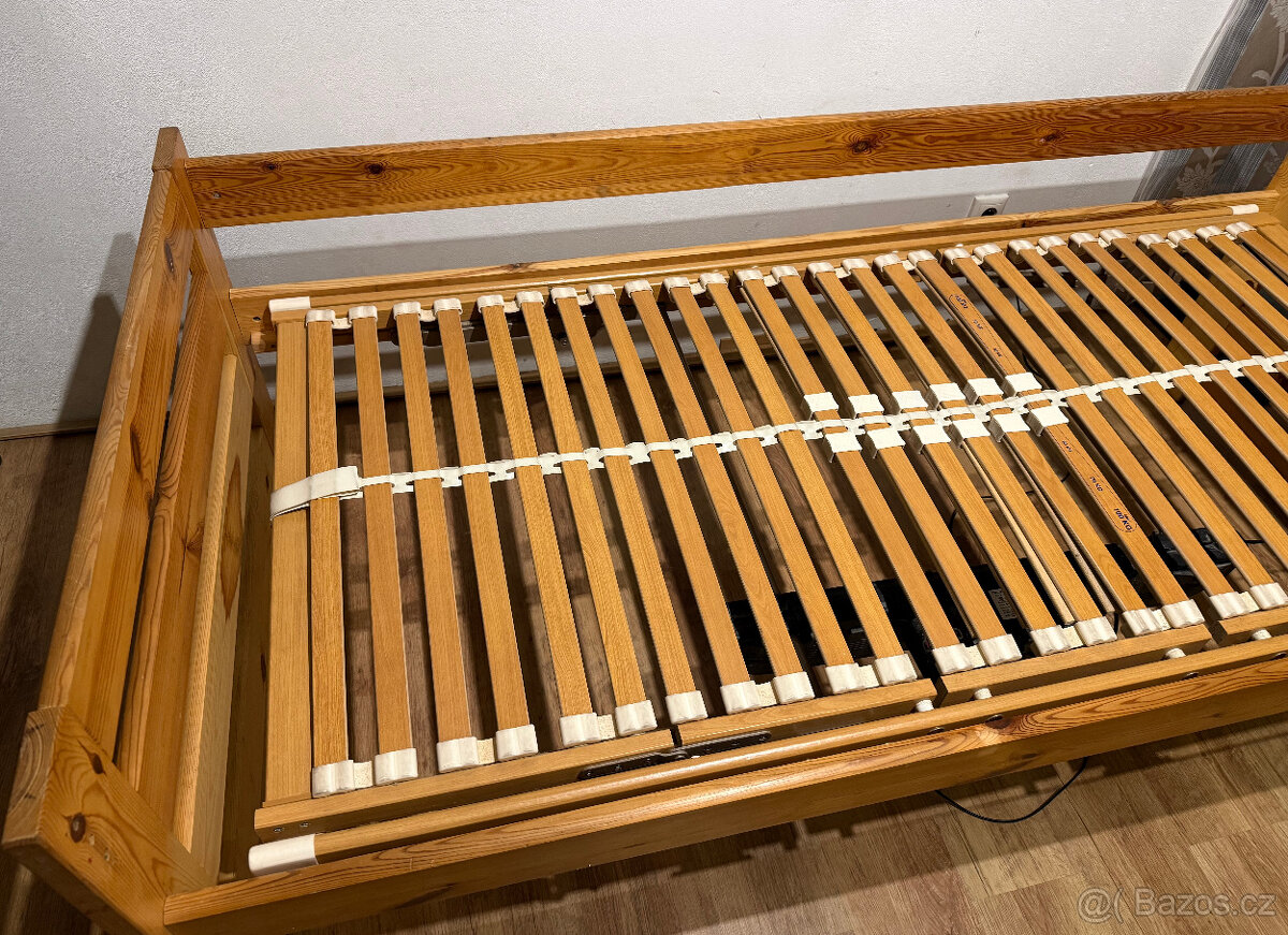 Zdravotní postel s elektrickým roštem a matrací - 13