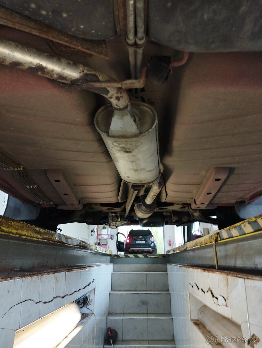 Škoda favorit 135 B - 13