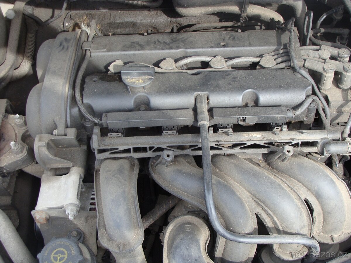 Ford Focus,1.6i,klimatizace, nová STK - 13