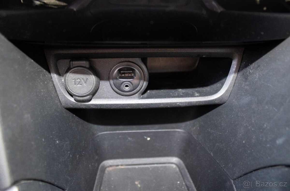 Peugeot 2008, servisované,100% - 13