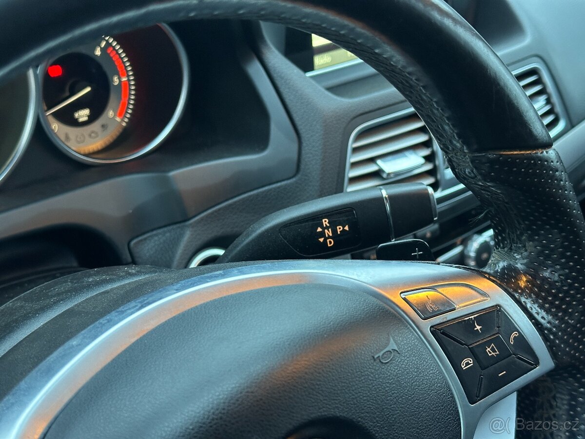 Mercedes-Benz E 350 2013 - 13