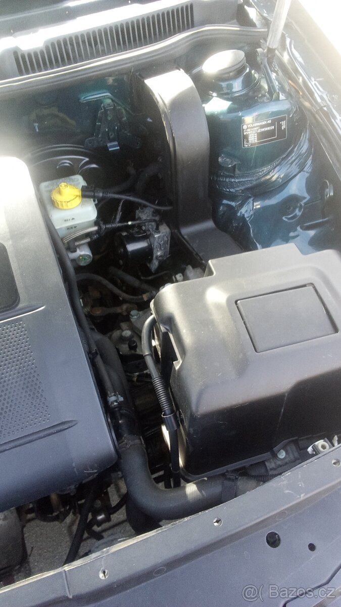 Volkswagen golf variant 1.6 77 kW NOVÁ STK - 13