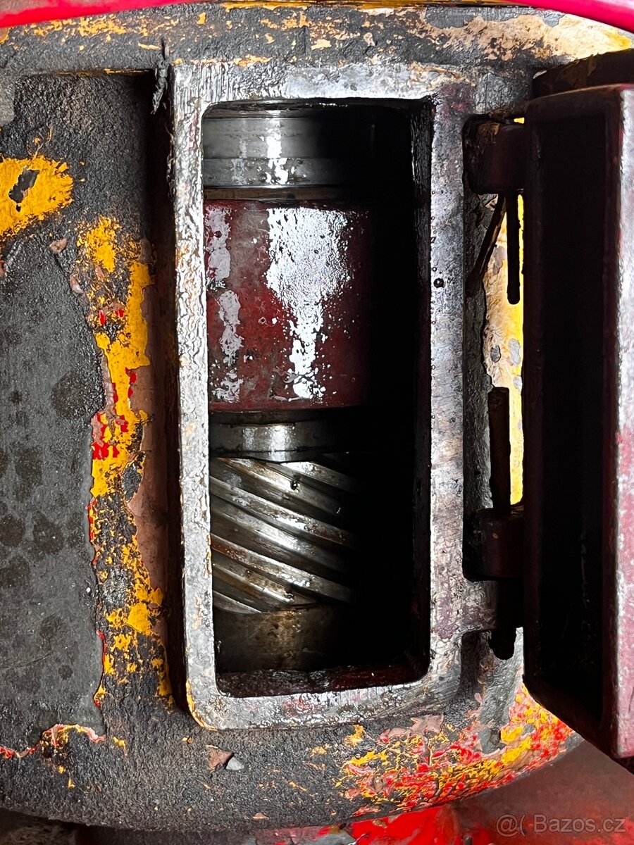 Lorenz 7 HP stacionární - 13