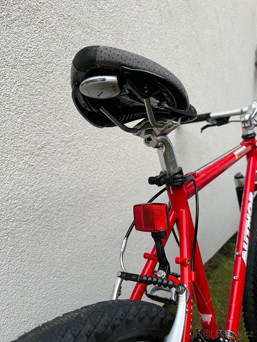 Horké kolo AUTHOR Versus SUPER STAV - 13