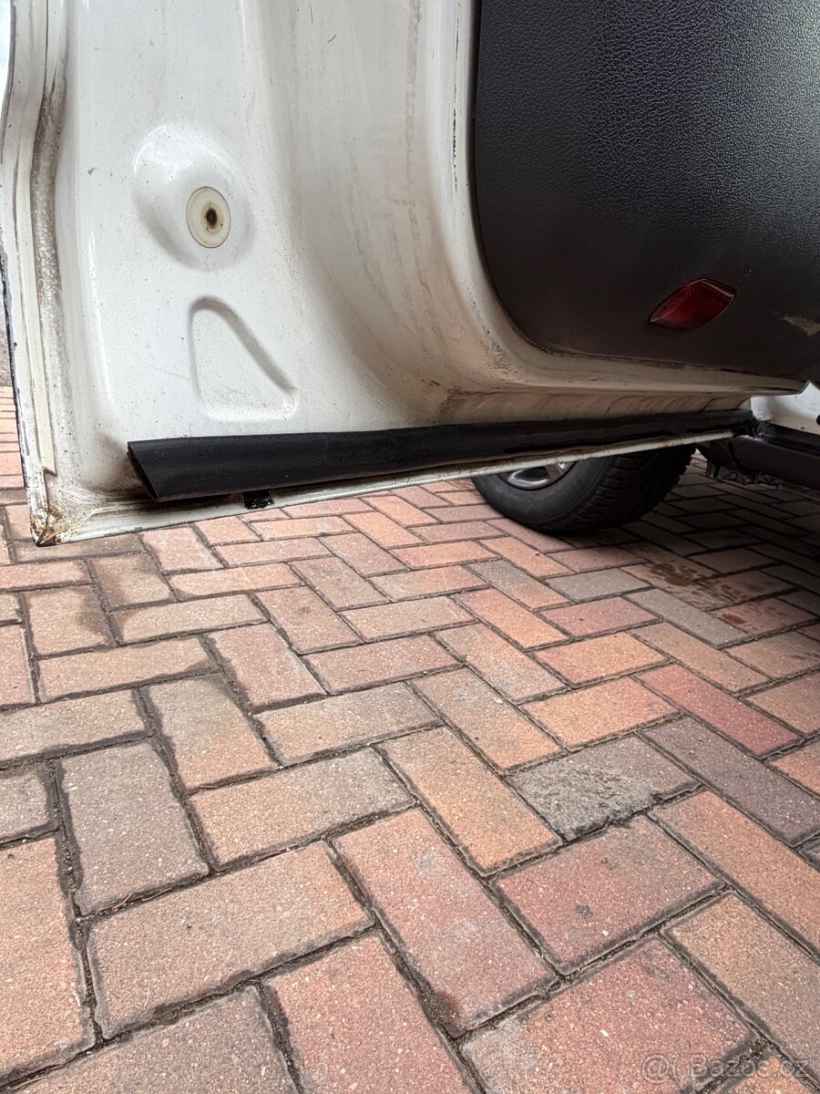 Ford Galaxy 1.9TDI 96kw , 7 míst - 13