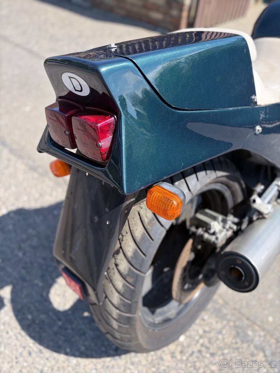 Kawasaki Gpz 900 - 13