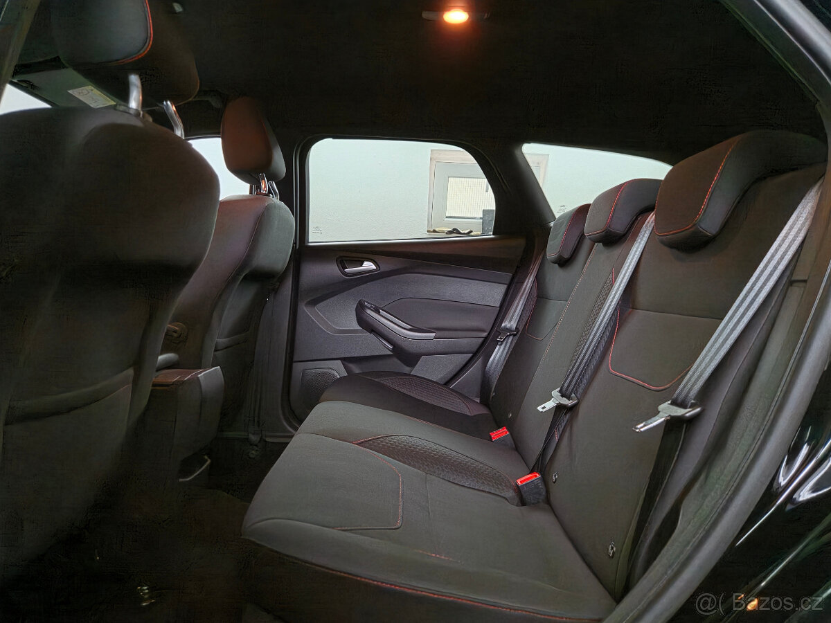 Ford Focus Combi 1.0 EB 103kW ST-Line (2018) - 13