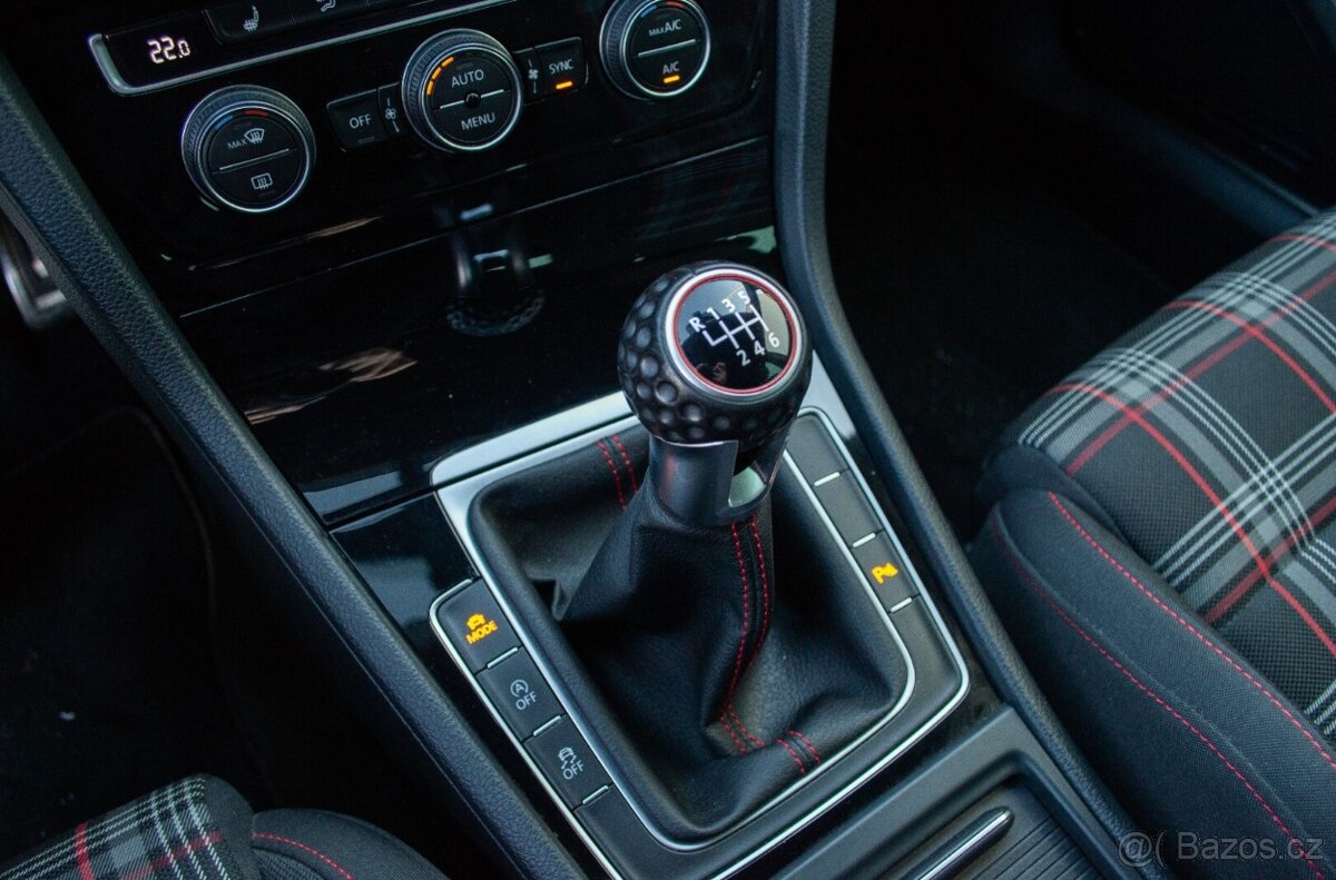 Volkswagen Golf 2.0 TSI BMT GTI "Performance" - 13