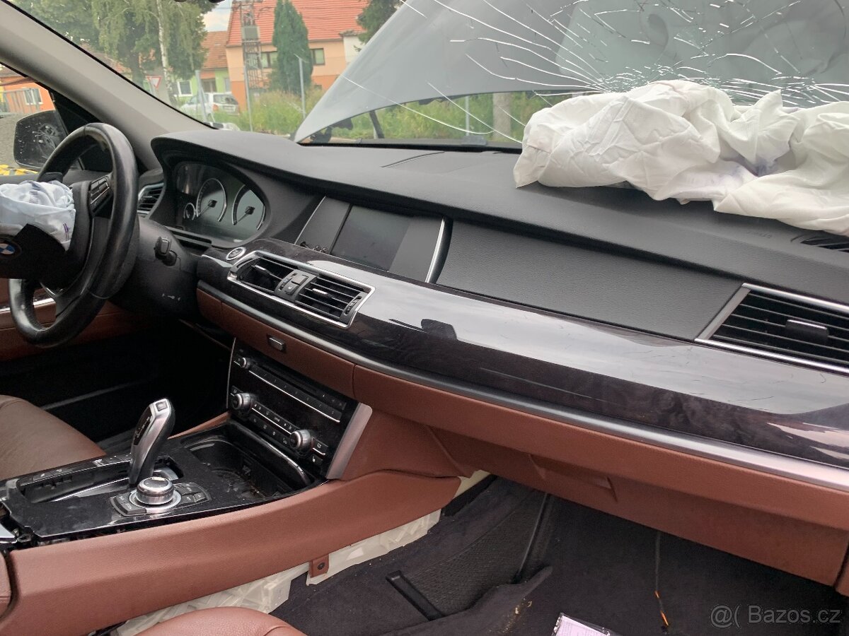 BMW F07 530d xDrive díly / na díly - 13