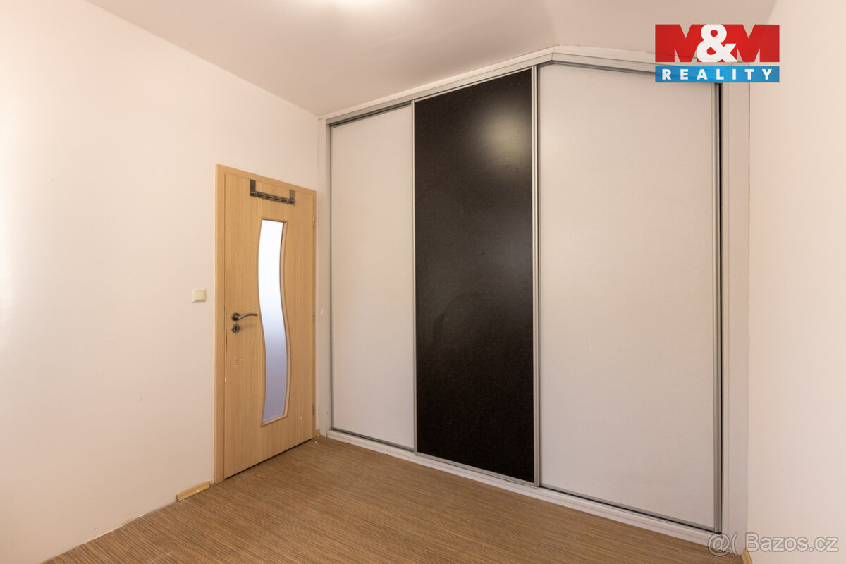 Prodej domu 4+kk na pozemku 700 m2, ul. Průmyslová, Jesenice - 13