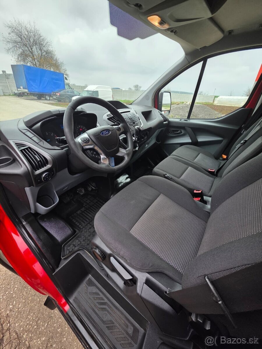 Ford Tranzit Custom 2.2 TDci 92 kw - 123 HP Nová STK/EK - 13