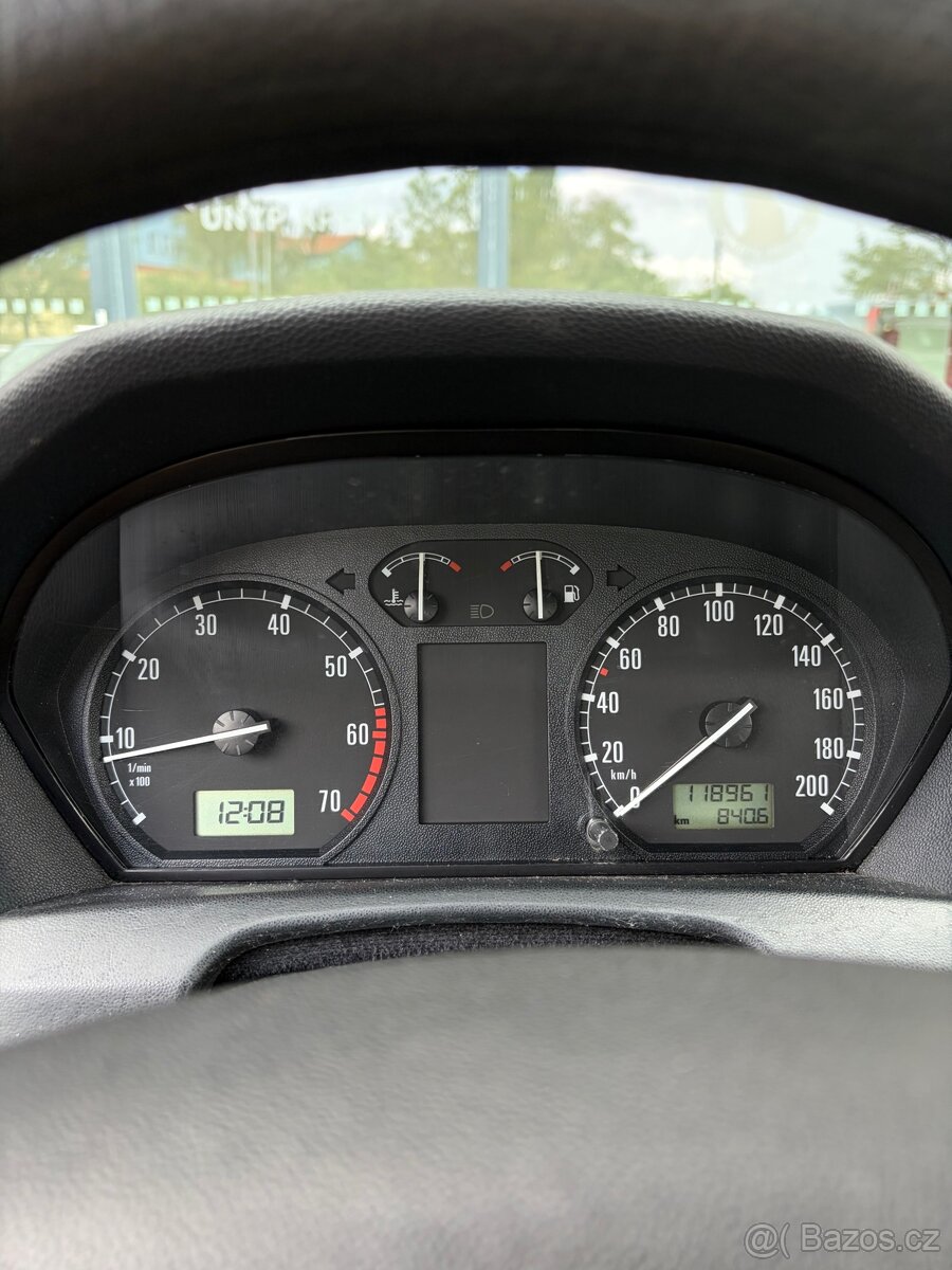 Škoda Fabia 1.4 MPI 50kw - 13