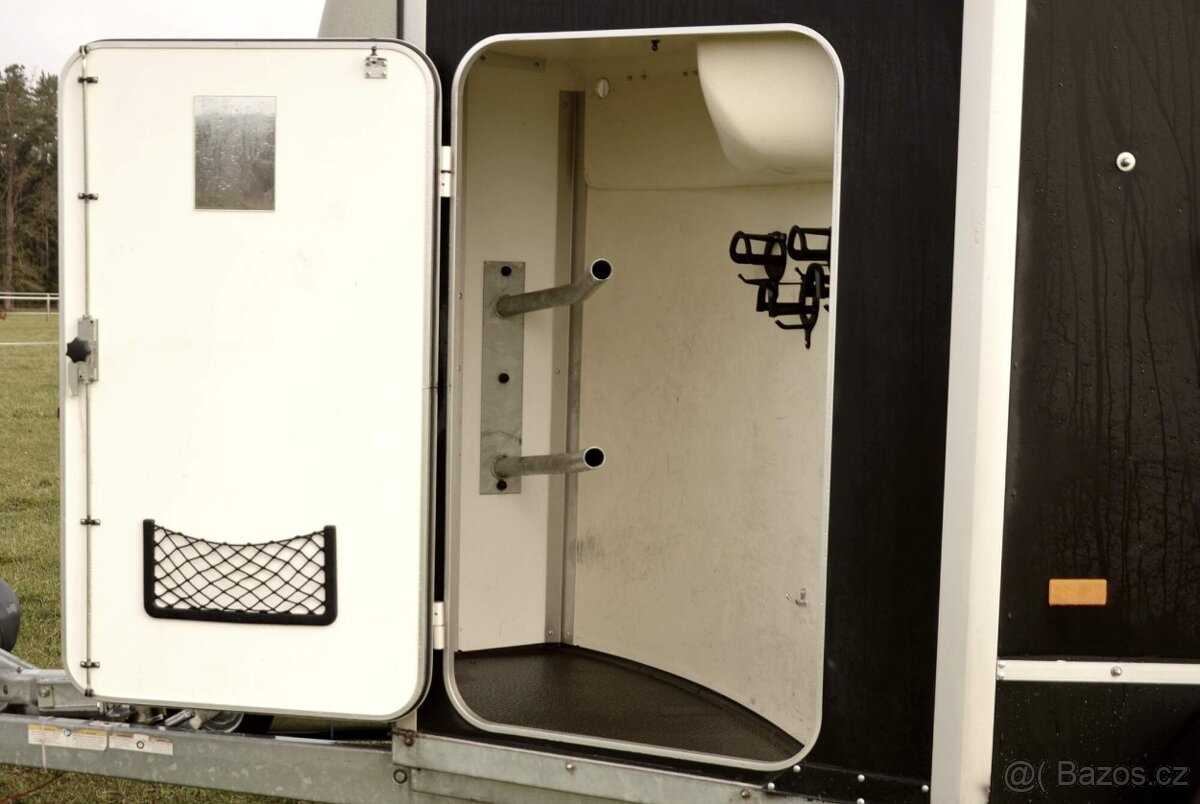 Přepravník pro 2 koně Humbaur Balios Aero - 13