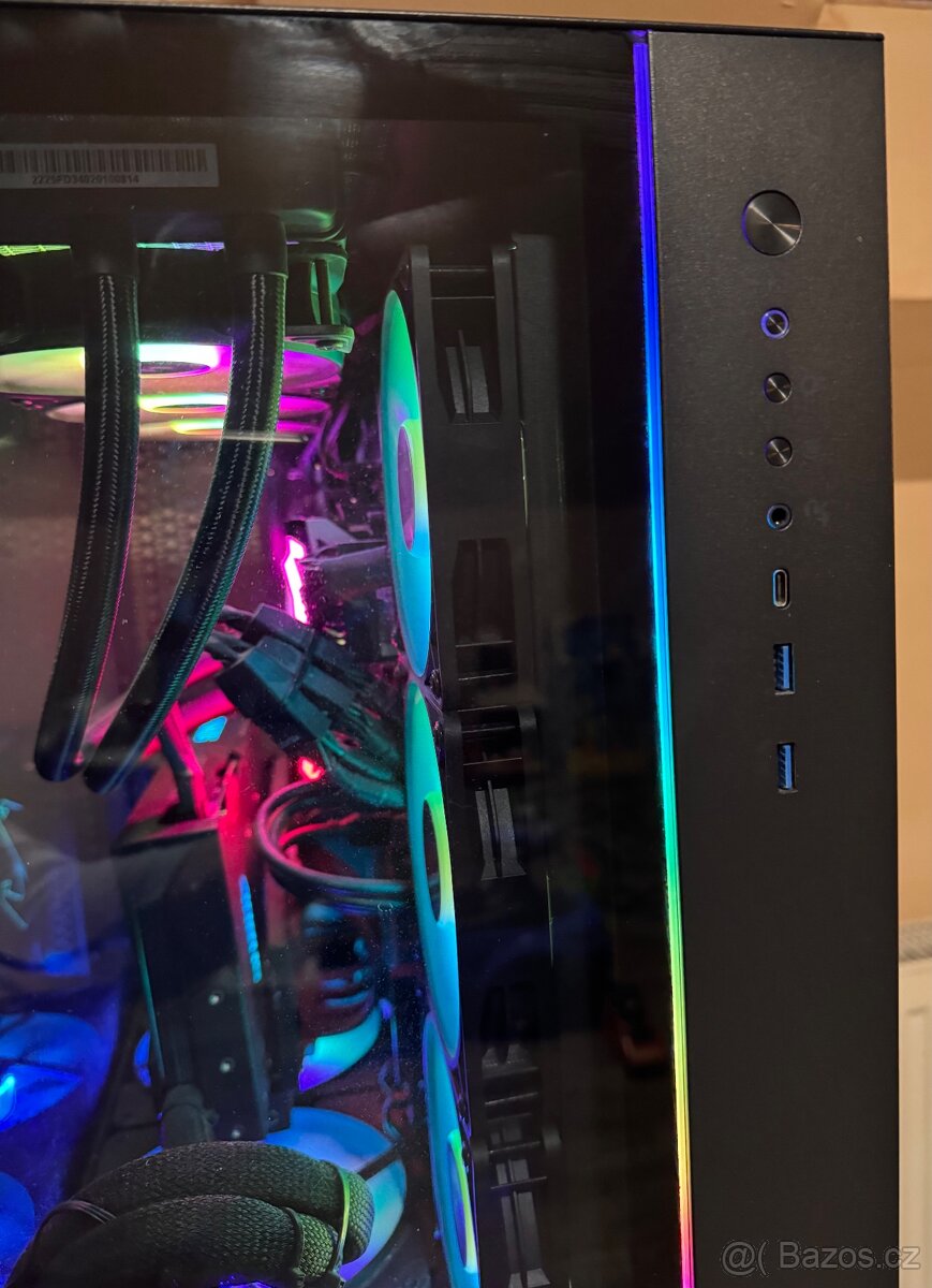 Výkonný herní počítač - 13