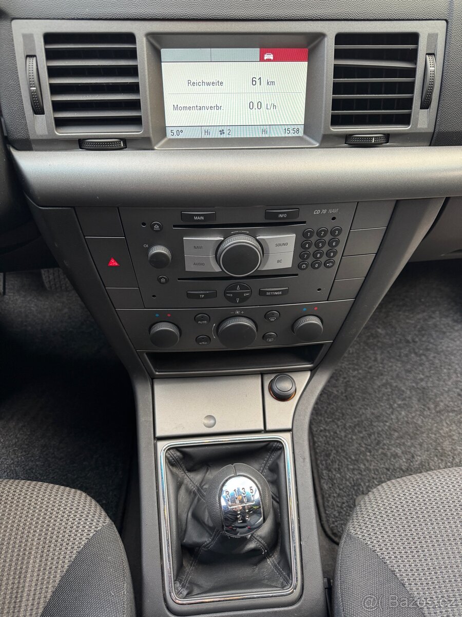 OPEL VECTRA C / 1.8 i 16V / 90KW / NAVI / 2 MAJ. - 13