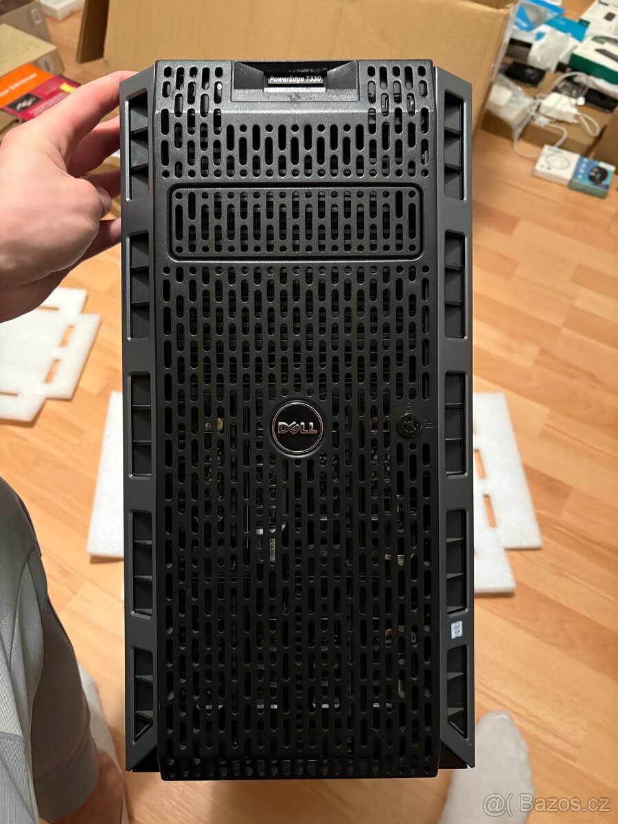 Dell PowerEdge R730 server - 13