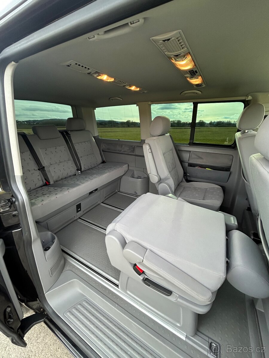 VW Multivan T5 - 13
