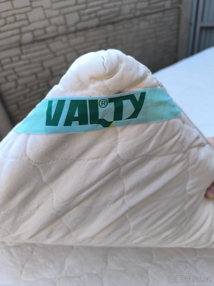 Prodám manželskou postel + Matrace ZDARMA - 13