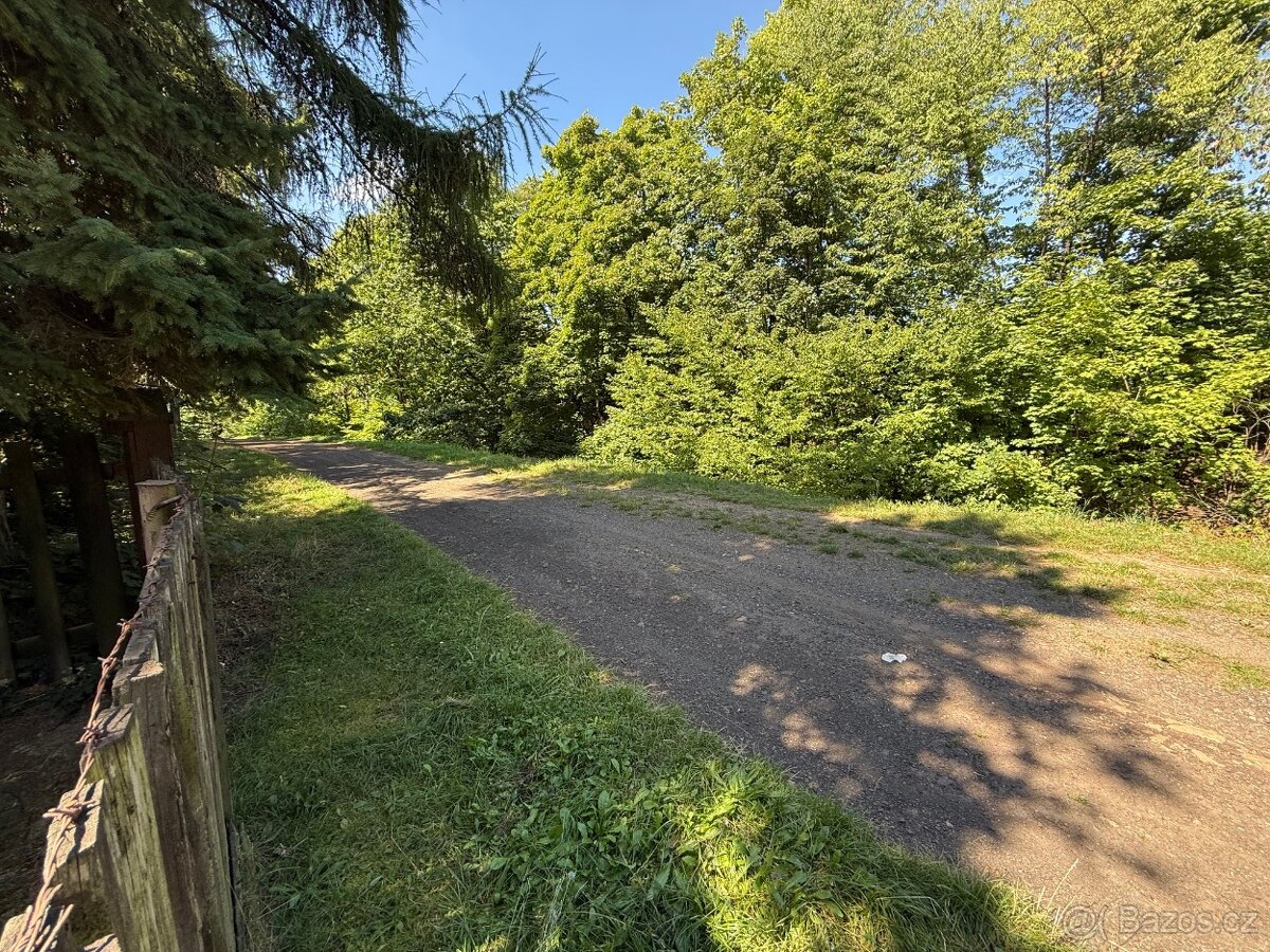 Prodej chaty 25 m², pozemek 521 m² - 13