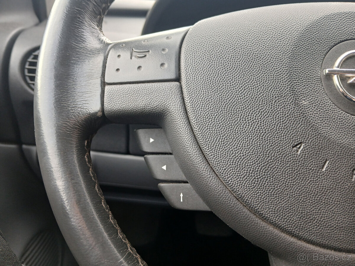 Opel Corsa 1.2i Automat Jen 94.000 Km - 13