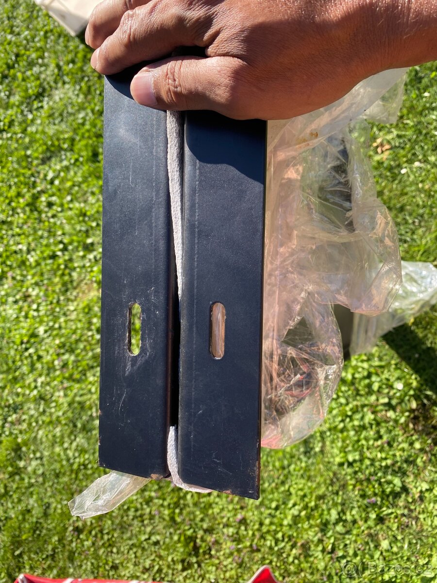 Kovová konstrukce pro markýzu / přístřešek - 13