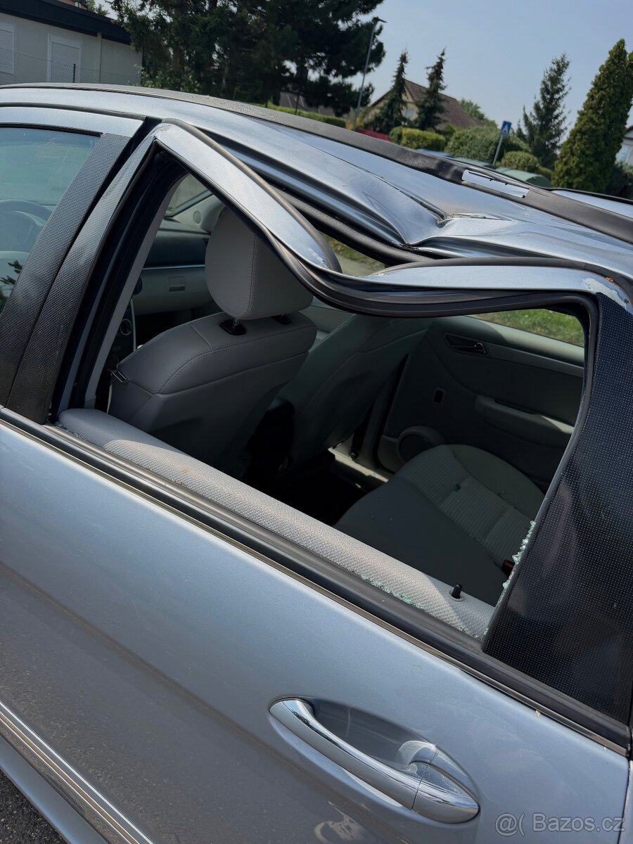 Mercedes Benz B170 - 13