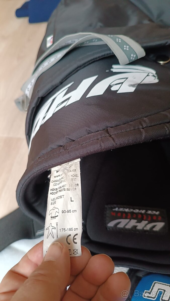 Hokejová výstroj pro hráče na postavu L, cca 175cm s taškou - 13