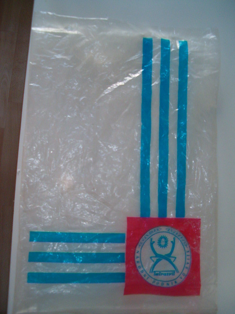 Retro kelímky, lahve, petrolej, vodní sklo, lak na auta atd. - 13