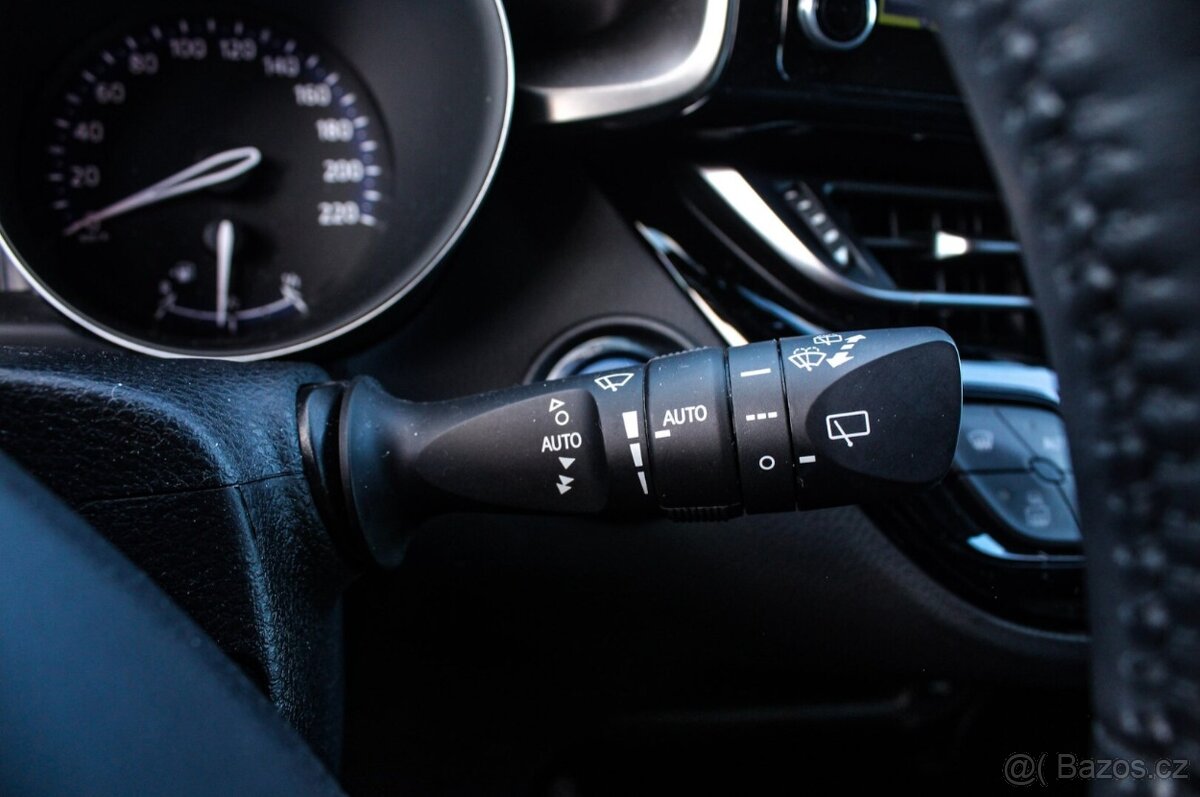 Toyota C-HR 1.8 Hybrid e-CVT Executive - 13