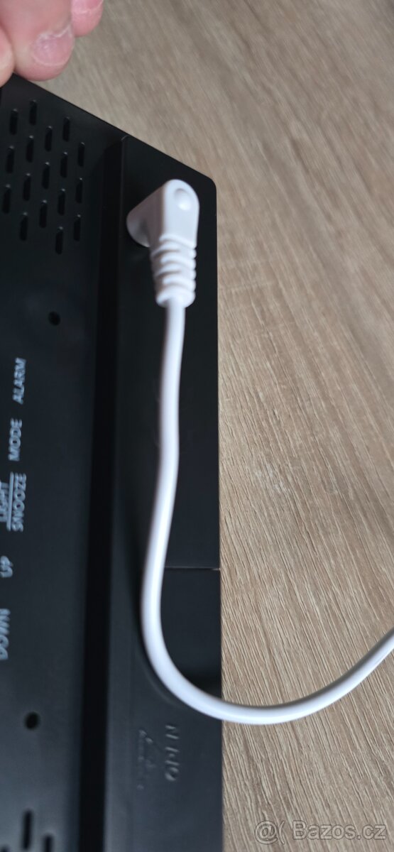 Digitální hodiny,budík,ukazatel teploty - 13
