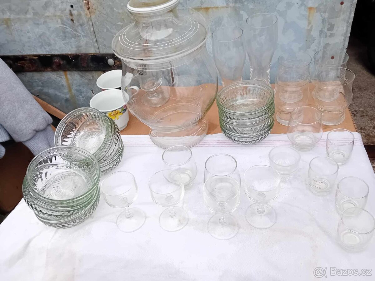 Porcelán + sklo ( Všeho mix) - 13