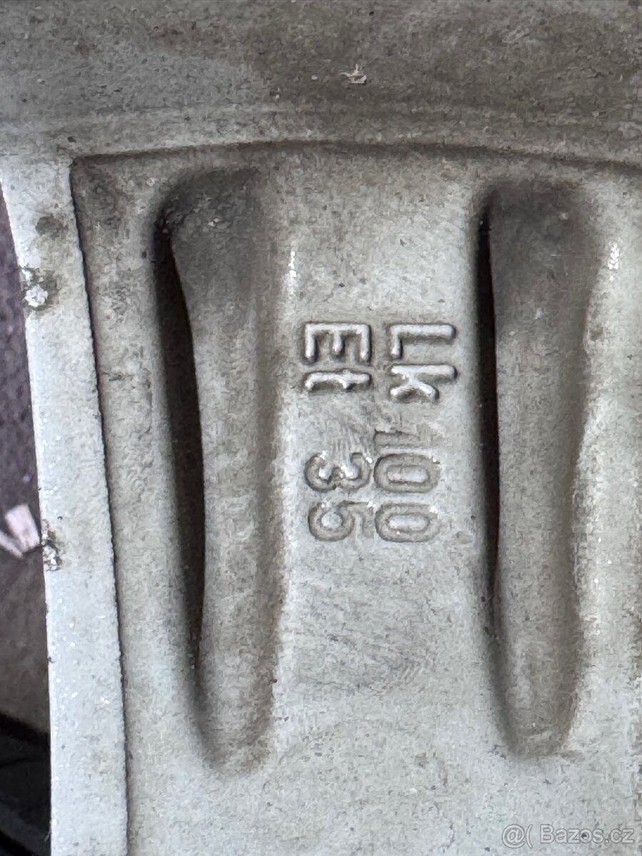 4x100 r15 - 13