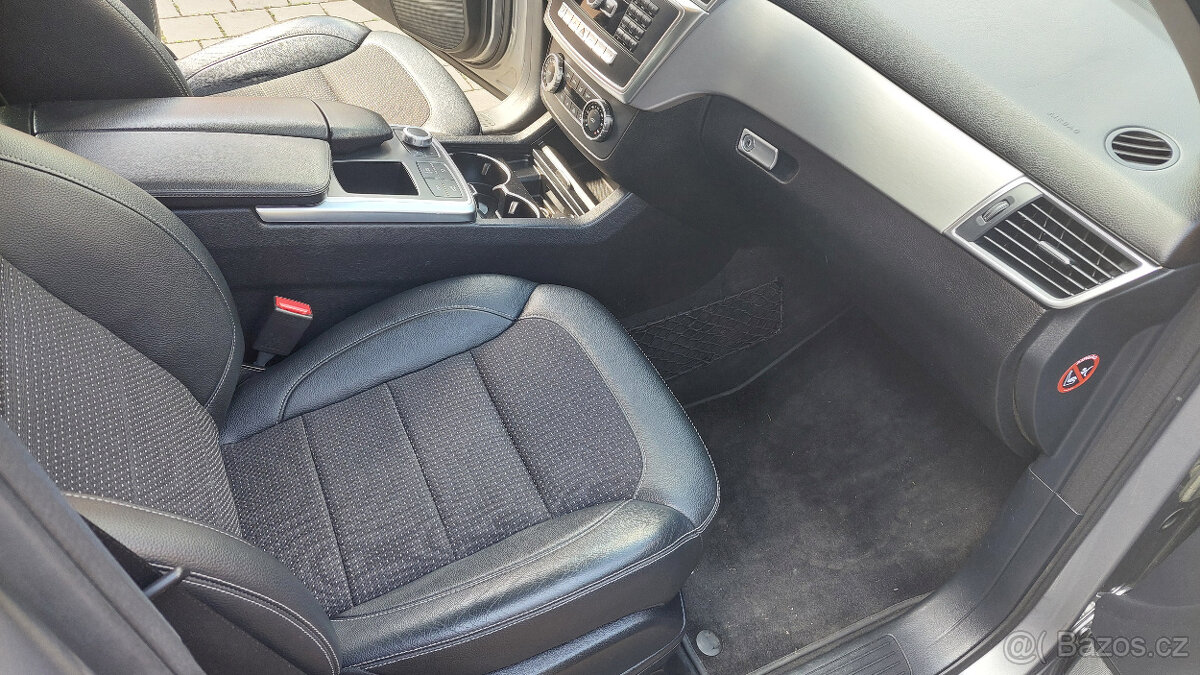 Mercedes Ml W166 , rok 2015, původ ČR, 4x4, automat - 13