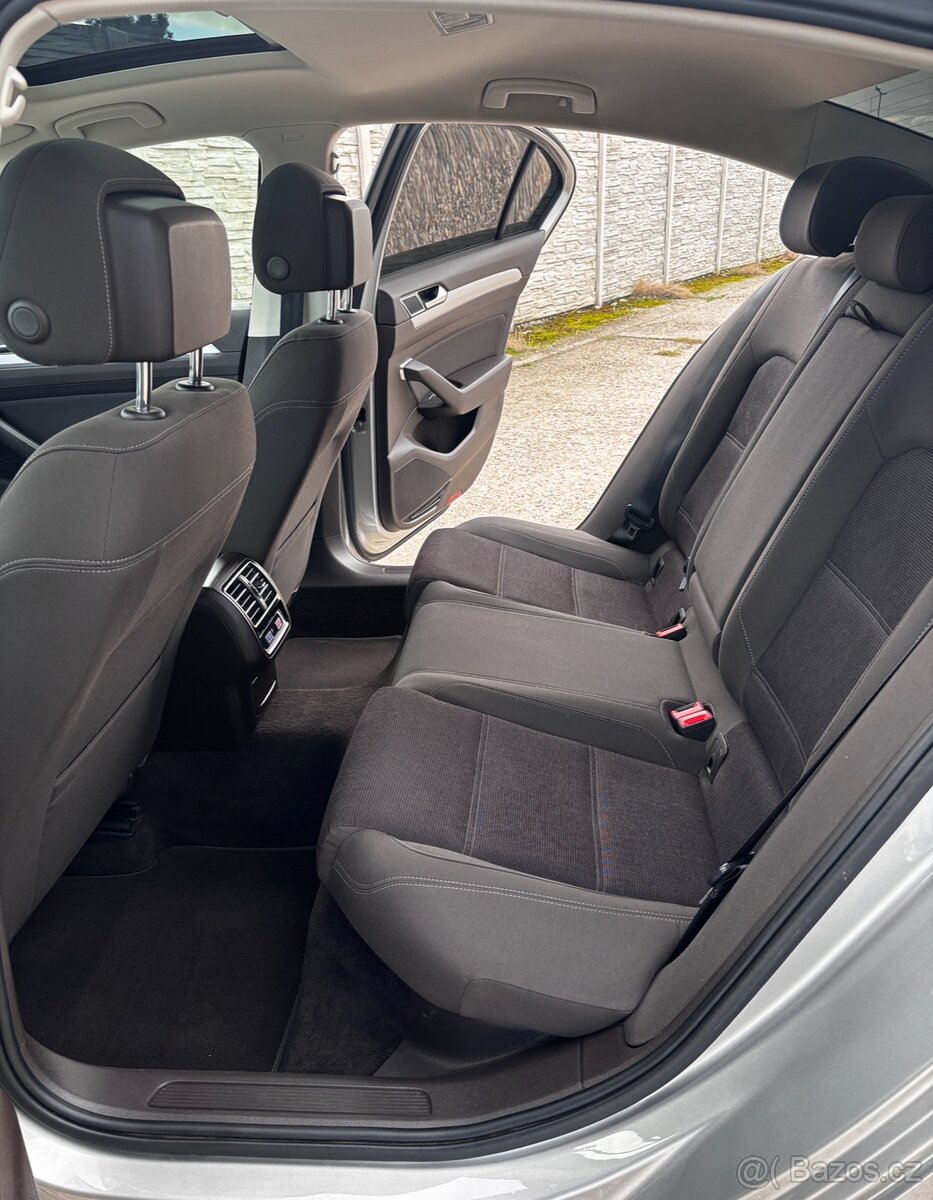 VOLKSWAGEN PASSAT 1.4 TSI BMT M6 - 13