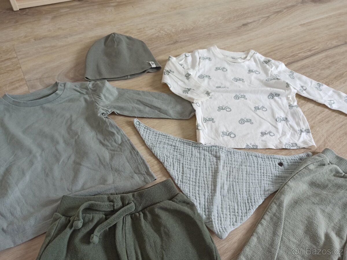 Khaki set oblečků - 13