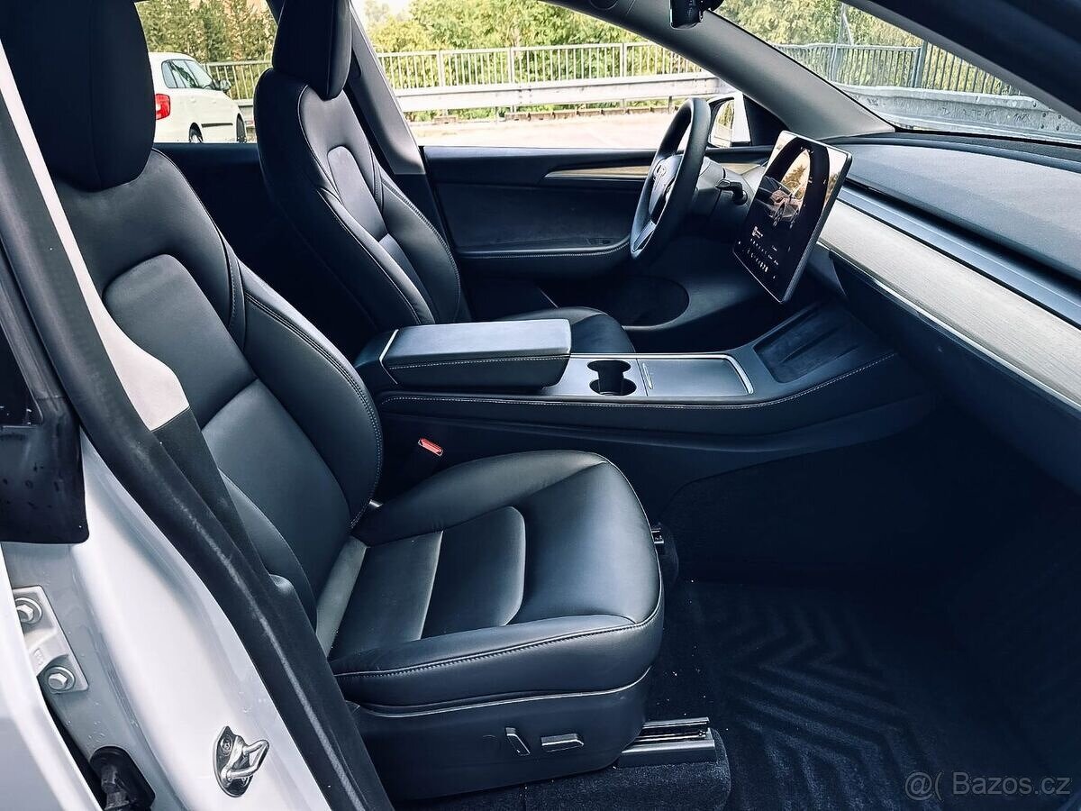 Tesla Model Y Štandard Range RWD 60kWh Ryzen - 13