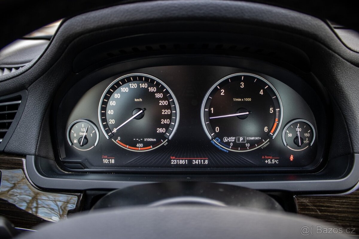 BMW 750d xDrive | 2017 | servis, výborný stav - 13