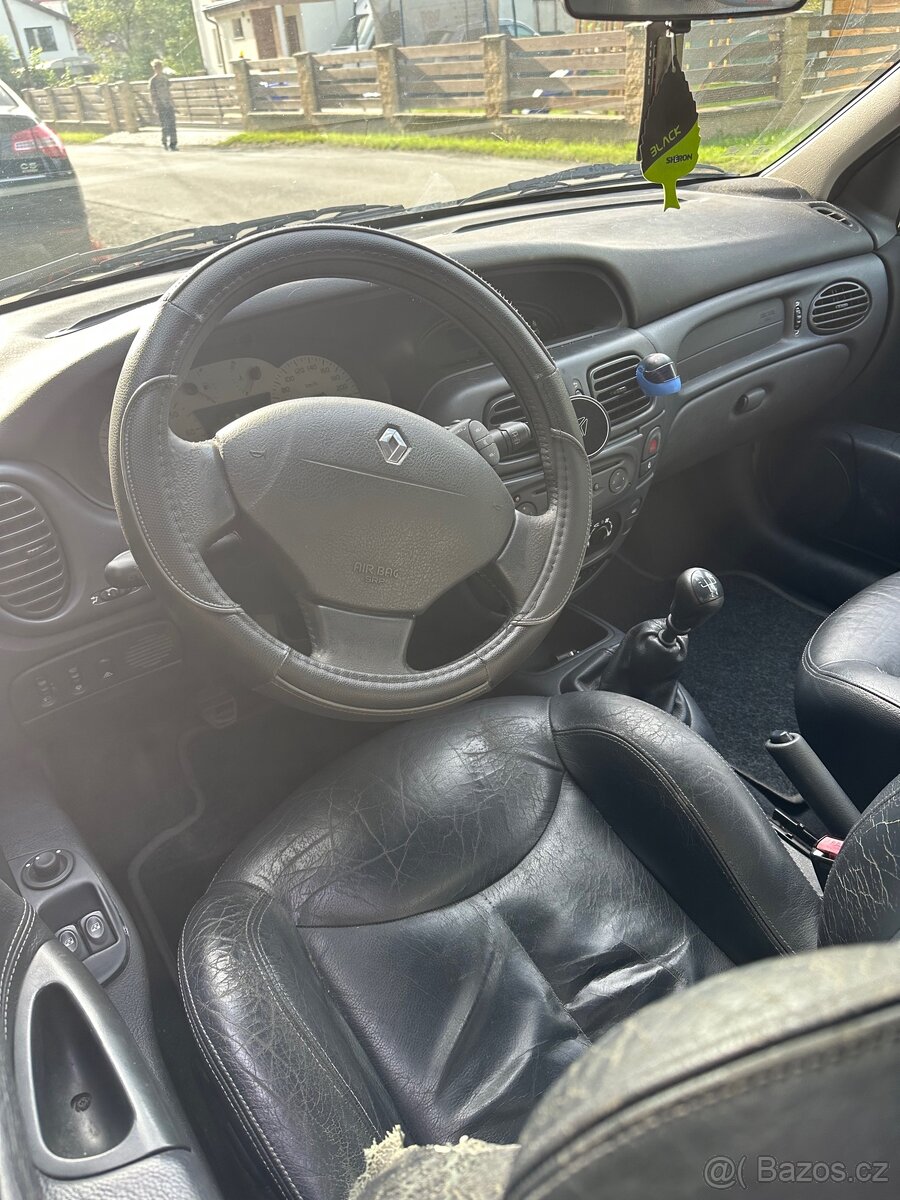 Megane coupe 1.6 16v - 13