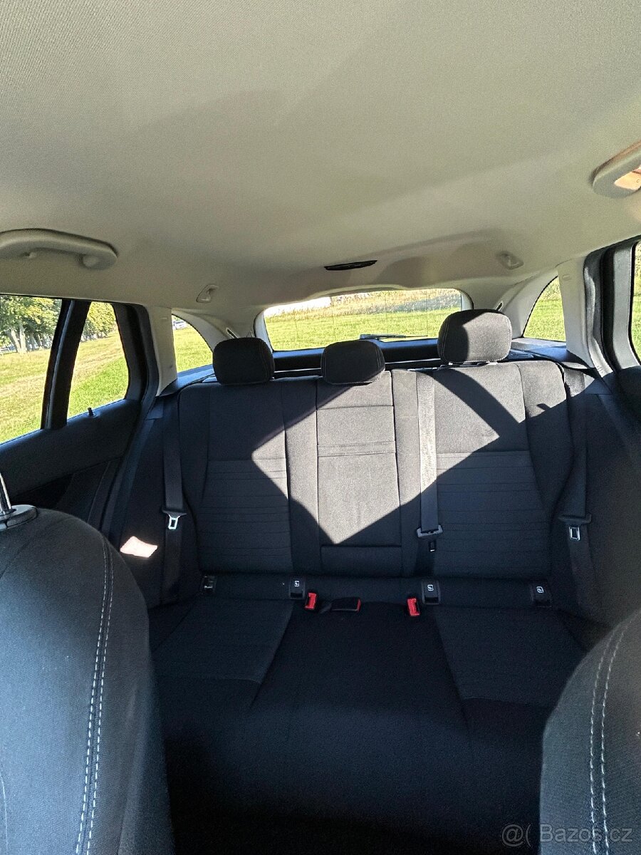 Mercedes Benz C - 13