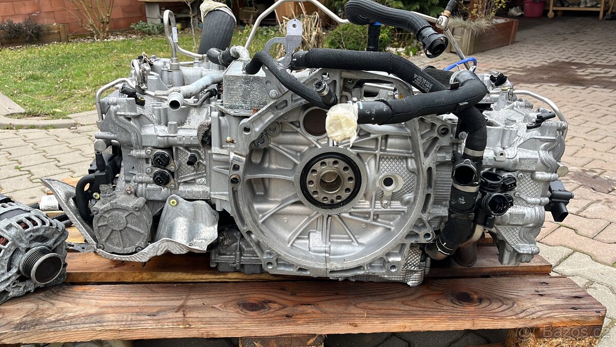 Porsche 718 motor 2.0 turbo 221kw - 13