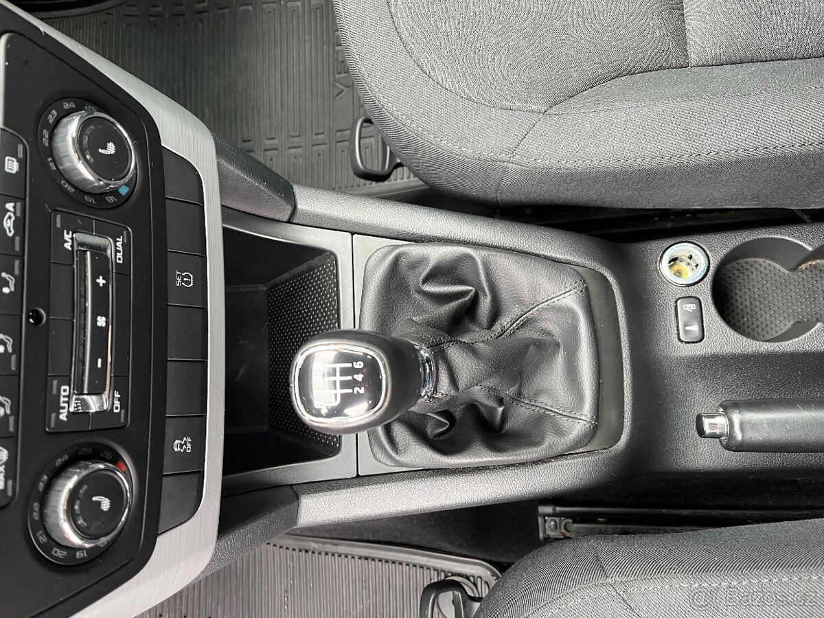 Škoda Yeti 1.2 TSi ČR 71 528 km - 13