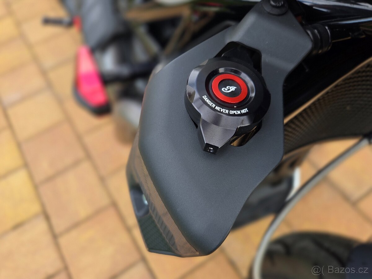 Indian FTR 1200 S - 13